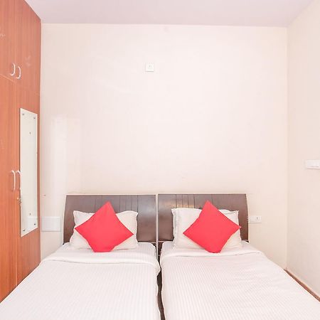 Hotel Oyo 9702 Hebbal Bangalore Exterior foto
