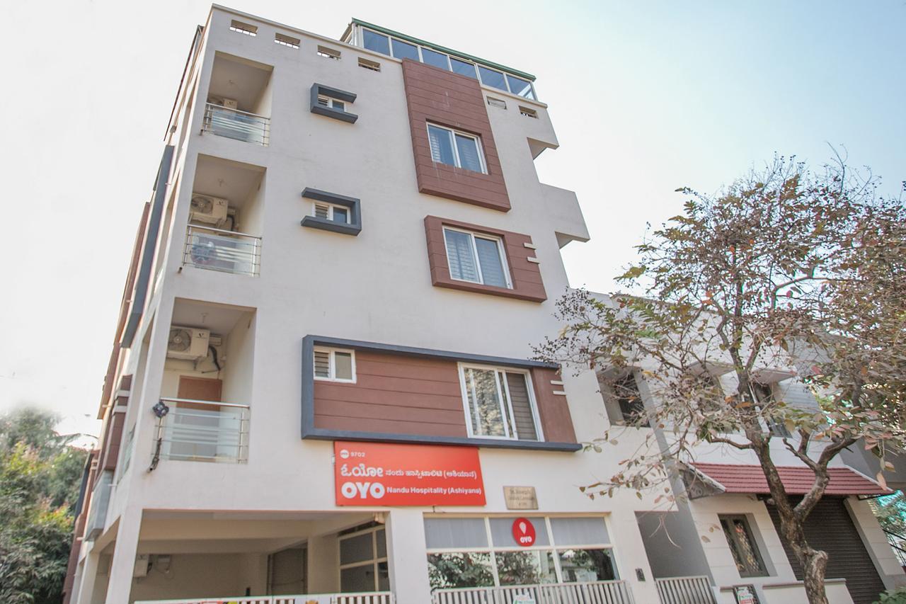 Hotel Oyo 9702 Hebbal Bangalore Exterior foto